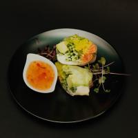 SPRING ROLL z łososiem 150g